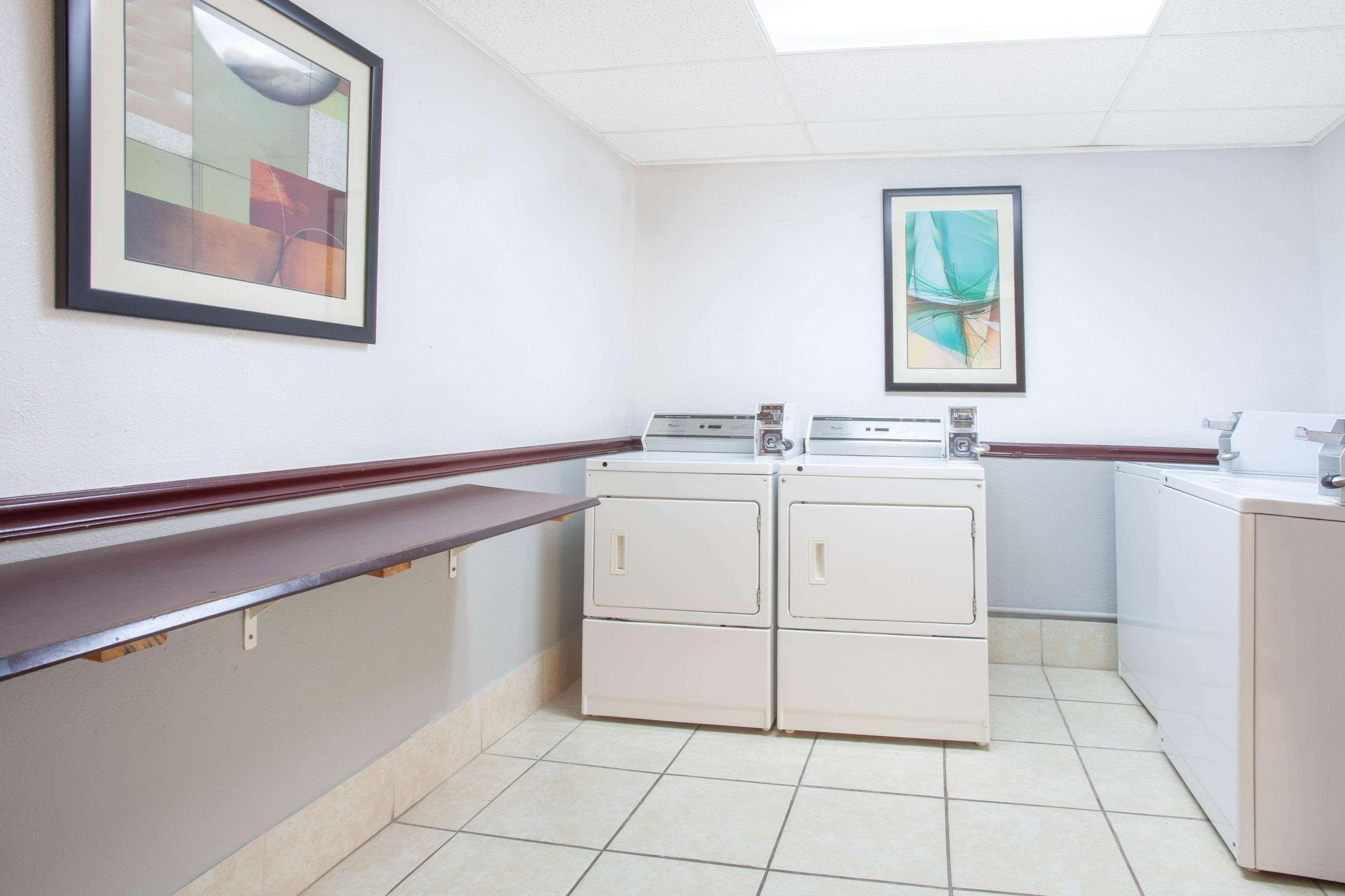 Ramada By Wyndham Davenport Orlando South Hotel Екстериор снимка